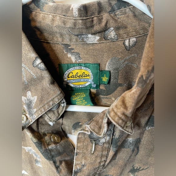 Cabela's Deer Print Long Sleeve Button Down Shirt Size XL - Picture 3 of 5